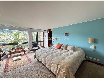 Apartamento de 3 alcobas en venta en Chico El Refugio, Bogotá, 365 m² · foto 16 de 20