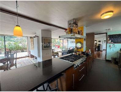 Apartamento de 3 alcobas en venta en Chico El Refugio, Bogotá, 365 m² · foto 3 de 20