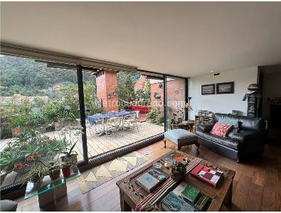 Apartamento de 3 alcobas en venta en Chico El Refugio, Bogotá, 365 m² · foto 8 de 20