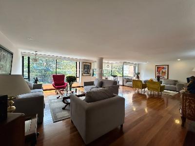 Apartamento de 4 alcobas en venta en Los Rosales Emaus, Bogotá, 300 m² · foto 2 de 20