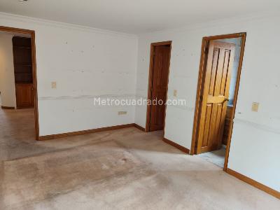 Apartamento de 4 alcobas en venta en El Nogal, Bogotá, 268 m² · foto 19 de 20