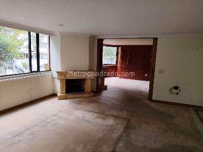 Apartamento de 4 alcobas en venta en El Nogal, Bogotá, 268 m² · foto 3 de 20