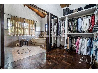Casa de 4 alcobas en venta en Norte, Cali, 410 m² · foto 15 de 20