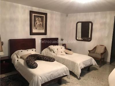 Apartamento de 3 alcobas en venta en Oeste, Cali, 200 m² · foto 10 de 13