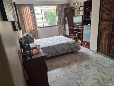 Apartamento de 3 alcobas en venta en Oeste, Cali, 200 m² · foto 8 de 15