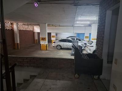 Apartamento de 3 alcobas en venta en Oeste, Cali, 200 m² · foto 14 de 15