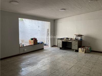Casa de 5 alcobas en venta en Norte, Cali, 308 m² · foto 9 de 20