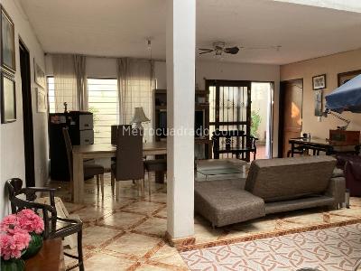 Casa de 5 alcobas en venta en Norte, Cali, 500 m² · foto 9 de 20