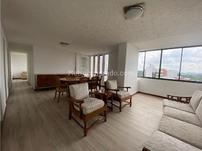 Apartamento en venta en Norte, Cali · foto 3 de 16