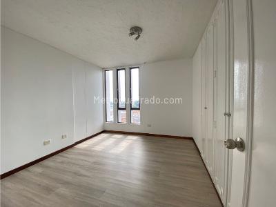 Apartamento en venta en Norte, Cali · foto 9 de 16