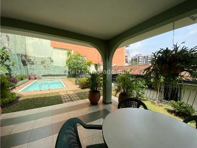 Casa de 4 alcobas en venta en Oeste, Cali, 515 m² · foto 2 de 20