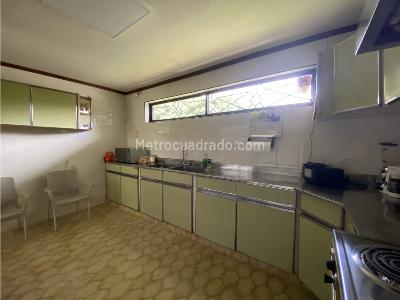 Casa de 4 alcobas en venta en Oeste, Cali, 515 m² · foto 19 de 20
