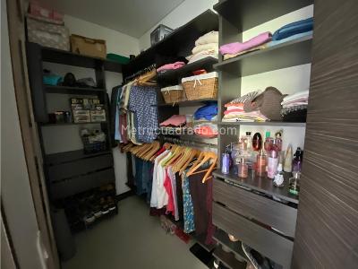 Apartamento de 3 alcobas en venta en Norte Chipichape, Cali, 122 m² · foto 9 de 18