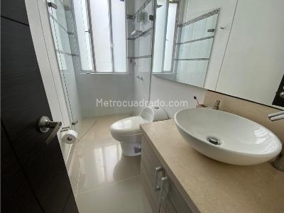 Apartamento de 3 alcobas en venta en Norte Chipichape, Cali, 122 m² · foto 17 de 18