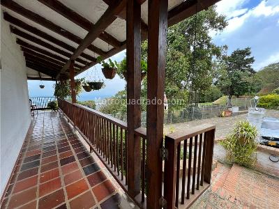 Casa de 5 alcobas en venta en Norte Cali Dapa, Cali, 350 m² · foto 8 de 20