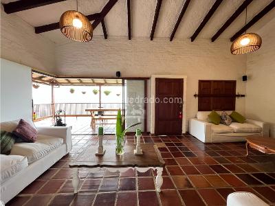 Casa de 5 alcobas en venta en Norte Cali Dapa, Cali, 350 m² · foto 11 de 20