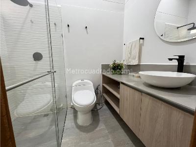 Casa de 5 alcobas en venta en Norte Cali Dapa, Cali, 350 m² · foto 12 de 20