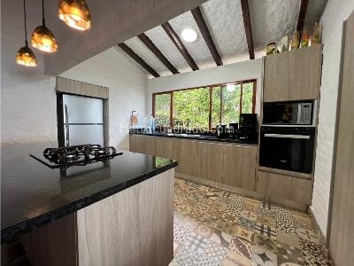 Casa de 5 alcobas en venta en Norte Cali Dapa, Cali, 350 m² · foto 13 de 20