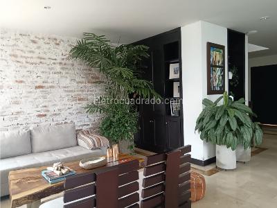 Apartamento de 3 alcobas en venta en Oeste, Cali, 300 m² · foto 2 de 12