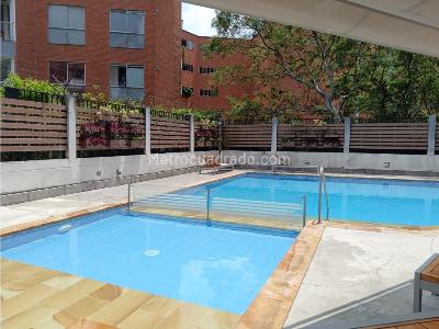 Apartamento de 3 alcobas en venta en Oeste, Cali, 300 m² · foto 11 de 12