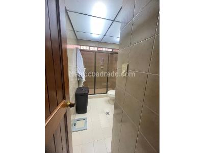 Casa de 5 alcobas en venta en Oeste, Cali, 215 m² · foto 8 de 19