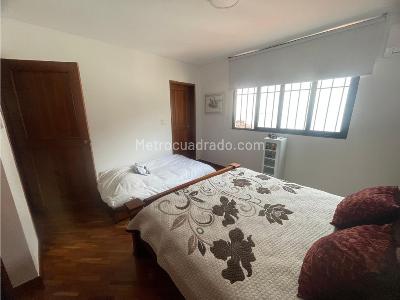 Casa de 5 alcobas en venta en Oeste, Cali, 215 m² · foto 12 de 19
