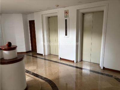 Apartamento de 3 alcobas en venta en Norte, Cali, 293 m² · foto 5 de 20