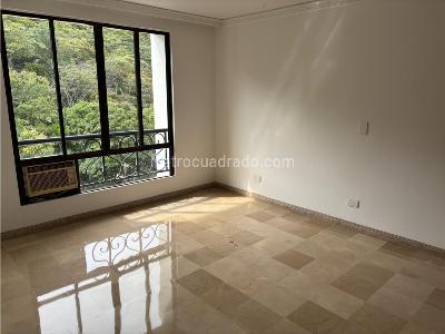 Apartamento de 3 alcobas en venta en Norte, Cali, 293 m² · foto 13 de 20