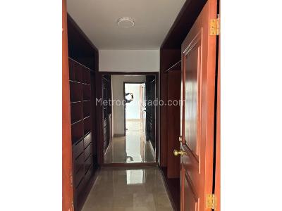 Apartamento de 3 alcobas en venta en Norte, Cali, 293 m² · foto 14 de 20