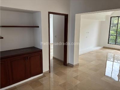 Apartamento de 3 alcobas en venta en Norte, Cali, 293 m² · foto 18 de 20