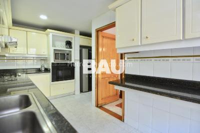Apartamento de 3 alcobas en venta en Chico Reservado, Bogotá, 206 m² · foto 12 de 20