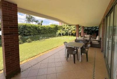 Casa de 5 alcobas en venta en Cola Del Zorro, Medellín, 730 m² · foto 4 de 20