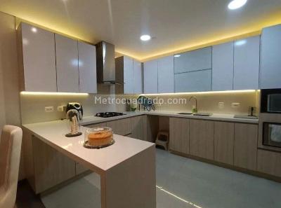 Apartamento en venta en Loma Benedictinos, Envigado · foto 8 de 20