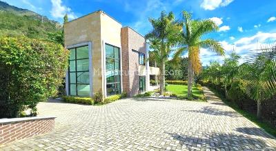 Casa de 5 alcobas en venta en El Poblado Las Palmas, Medellín · foto 5 de 20