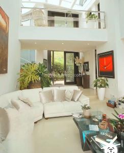 Casa de 5 alcobas en venta en El Poblado Las Palmas, Medellín · foto 9 de 20