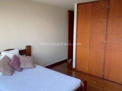 Apartamento de 5 alcobas en venta en Loma Benedictinos, Envigado, 236 m² · foto 10 de 20