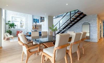 Casa de 5 alcobas en venta en Poblado Los Balsos, Medellín, 1218 m² · foto 10 de 20