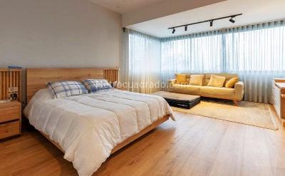 Casa de 5 alcobas en venta en Poblado Los Balsos, Medellín, 1218 m² · foto 15 de 20