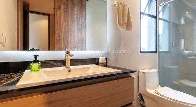 Casa de 5 alcobas en venta en Poblado Los Balsos, Medellín, 1218 m² · foto 17 de 20