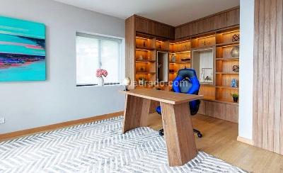 Casa de 5 alcobas en venta en Poblado Los Balsos, Medellín, 1218 m² · foto 13 de 20
