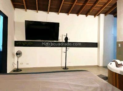 Apartamento en venta en Laureles, Medellín · foto 2 de 20