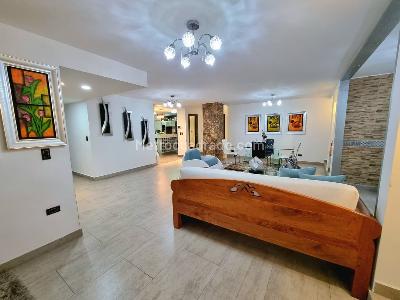 Apartamento en venta en Laureles, Medellín · foto 2 de 20