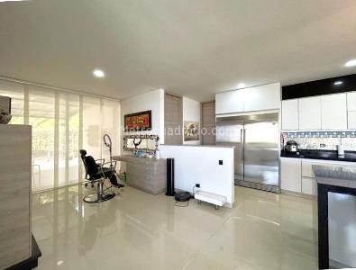 Casa de 5 alcobas en venta en El Poblado Las Palmas, Medellín · foto 11 de 20