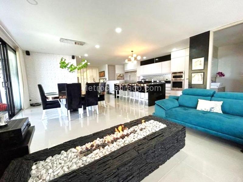 Casa en Venta, EL POBLADO LAS PALMAS, Medellín - Widok 6