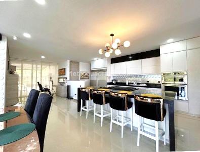 Casa de 5 alcobas en venta en El Poblado Las Palmas, Medellín · foto 9 de 20