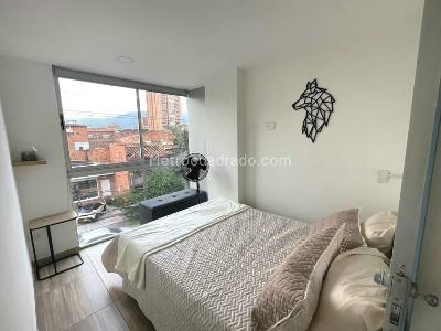 Apartamento de 2 alcobas en venta en Laureles, Medellín, 47 m² · foto 5 de 20