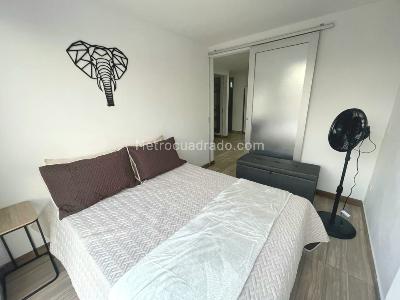 Apartamento de 2 alcobas en venta en Laureles, Medellín, 47 m² · foto 6 de 20