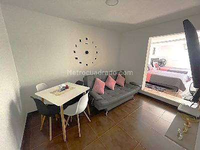 Apartamento de 4 alcobas en venta en Laureles, Medellín, 215 m² · foto 8 de 20
