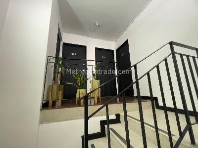 Apartamento de 4 alcobas en venta en Laureles, Medellín, 215 m² · foto 4 de 20