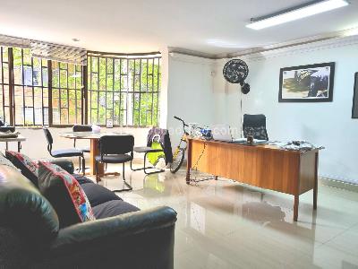 Casa de 5 alcobas en venta en Laureles, Medellín, 750 m² · foto 9 de 20